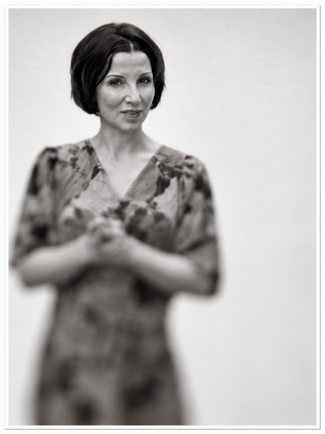 Black-and-white Lensbaby portrait of Jane Ransom